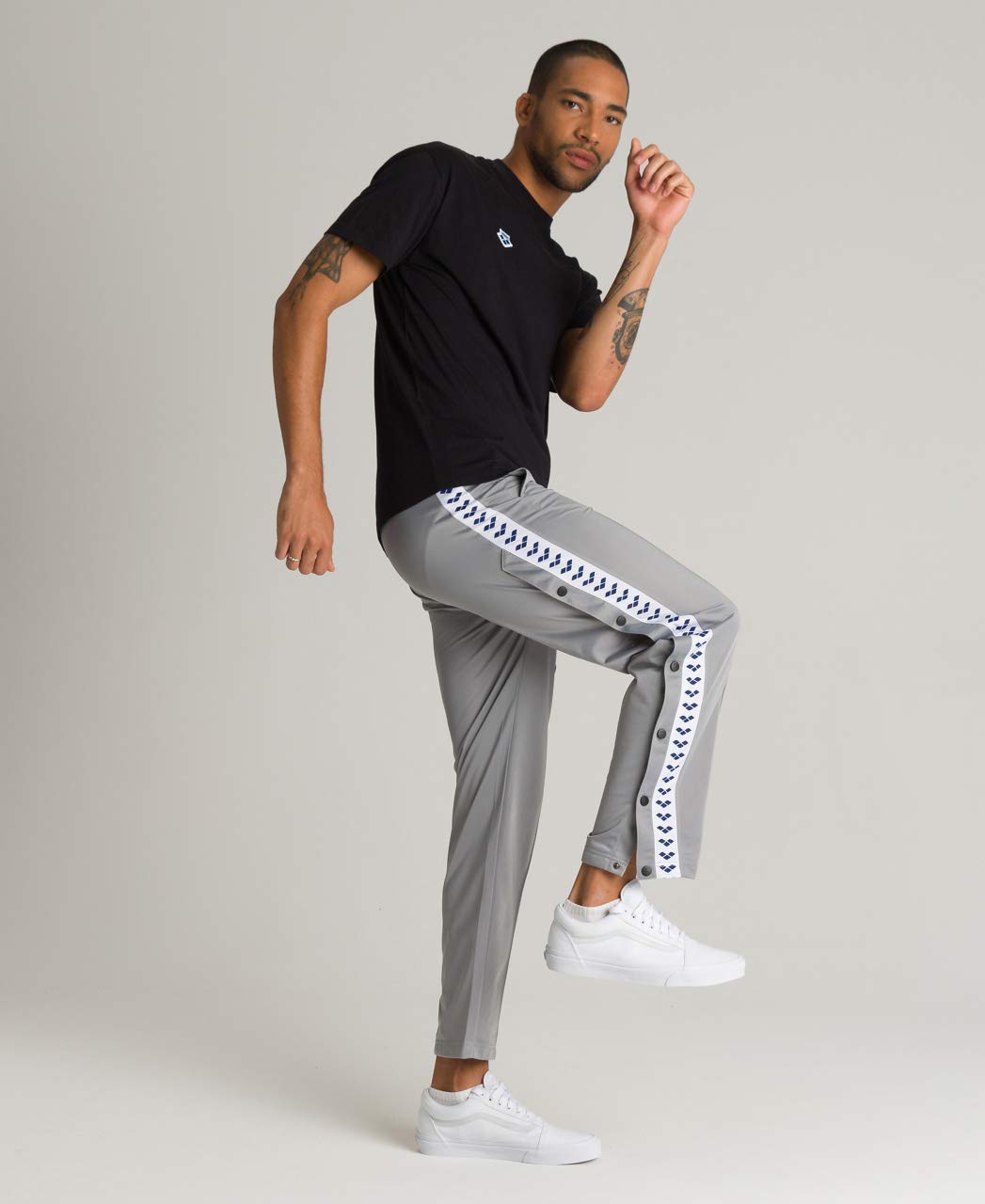 Arena Unisex-Adult Arena Icons Unisex T-Shirt - Image 7